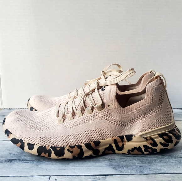 apl streamline leopard